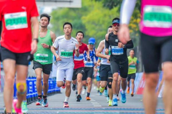 灌南县羽毛球培训中心课程收费情况分析(图1)